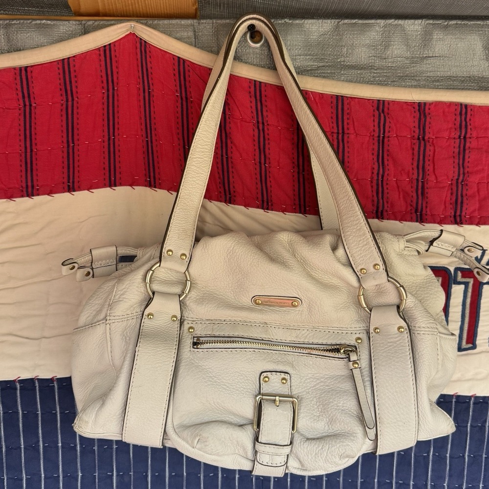 Michael Kors Austin Large Shoulder Tote Bag Purse,‎ White, Vanilla